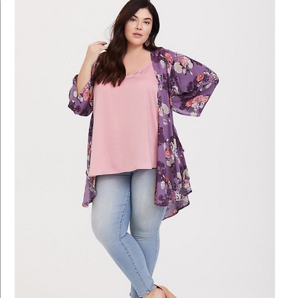 5⭐️Rated NWT Gorgeous TORRID Floral Kimono - Picture 3 of 8
